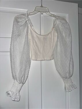 Urban Outfitters White Puff-Sleeve Ribbed Crop Top